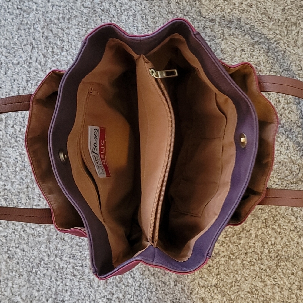 Relic Purse - Picture 3 of 3